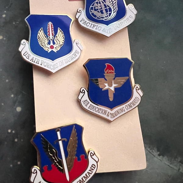 Military Command Pins 1.5