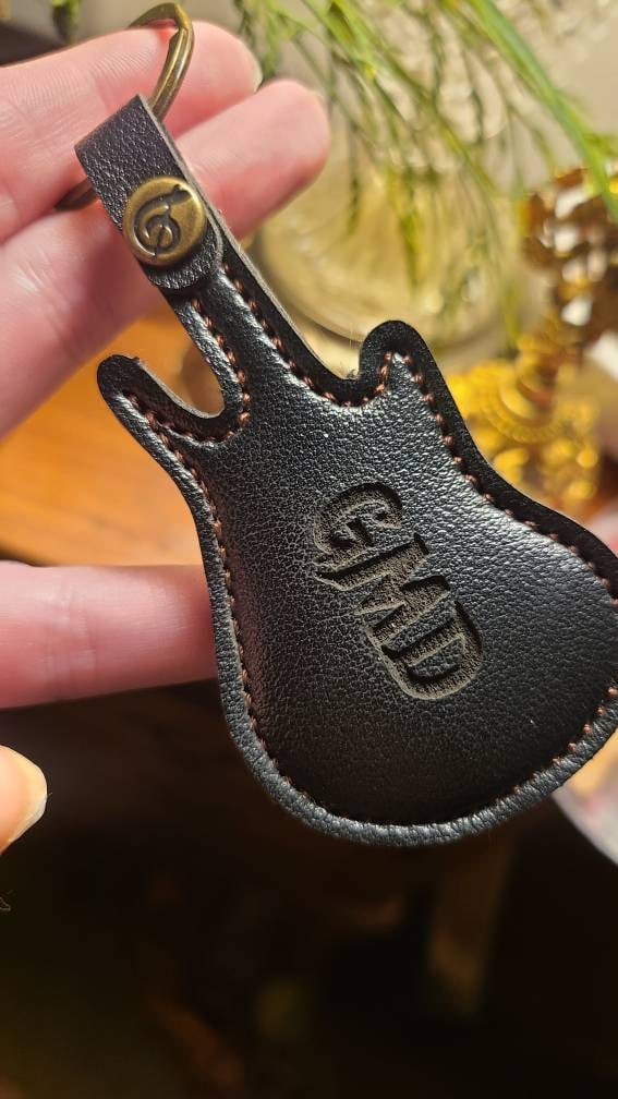 Personalized Engraved Metal Guitar Pick with Guitar-Shaped Keychain Holder - Great Custom Gift For Musicians, Guitar Players, Music Lovers
