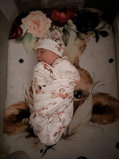 PERSONALISIERTE Wickeldecke mit Pfirsich-Blumenmuster für Neugeborene, Mädchen, Coming-Home-Outfit, Name, Babydecke, Babyparty-Geschenk, Krankenhaus-Foto-Outfit