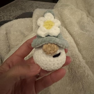Carlota added a photo of their purchase