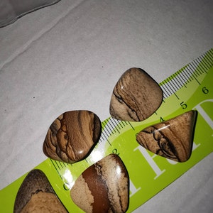 Zahra added a photo of their purchase