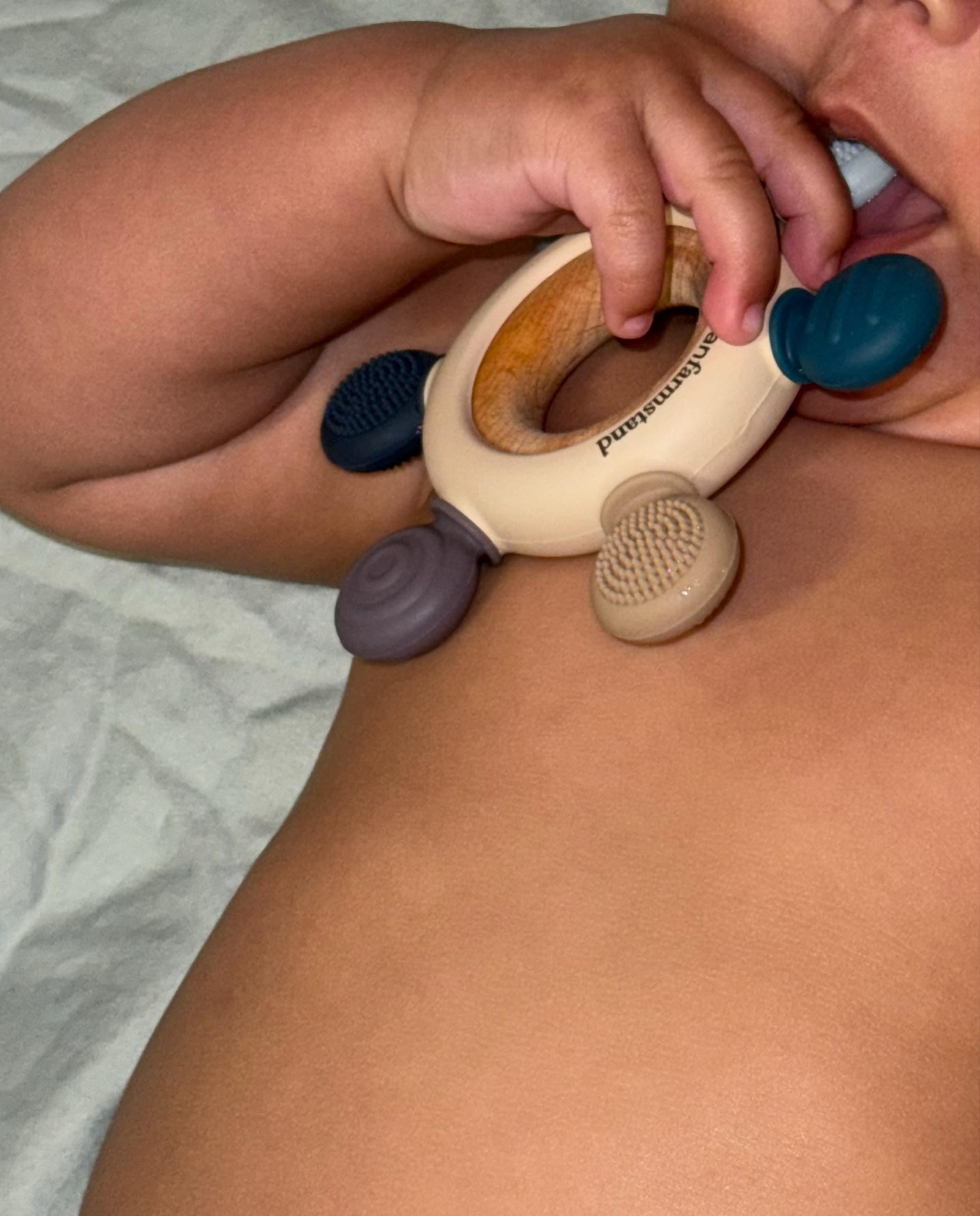 Wooden Baby Teether Silicone Teething Toy Natural Relief Baby Shower Gift Detachable Teether Sensory Toy Organic Safe Montessori Development