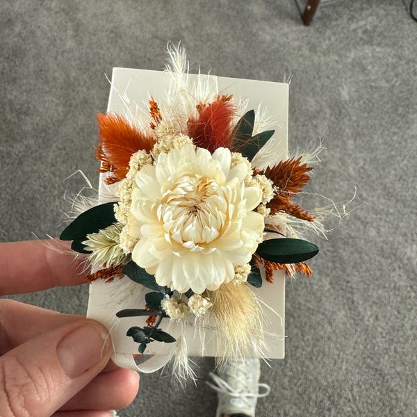 Rust + Terracotta Corsage - Etsy