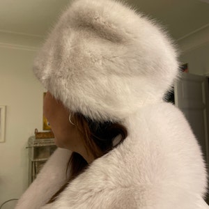 Super Luxury White Faux Fur Hat With Polar Fleece Lining - Etsy display picture 1
