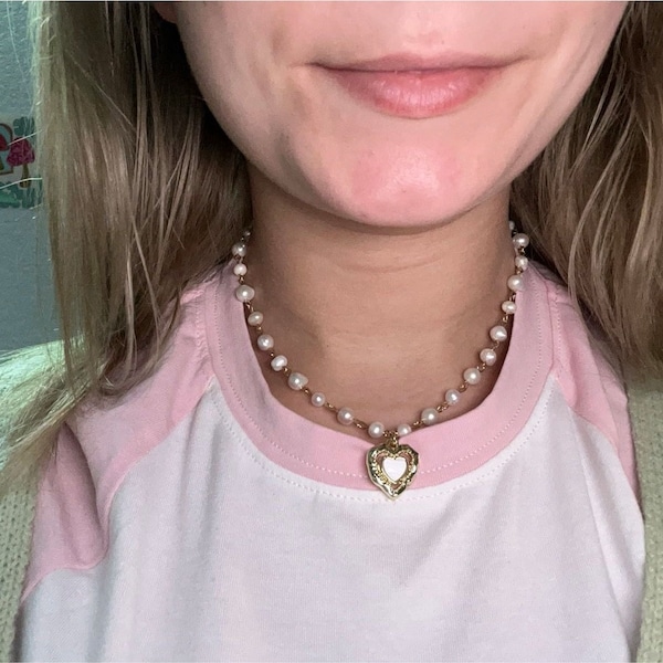 Gold Chain with Freshwater Pearl Heart 16