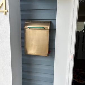 robin added a photo of their purchase