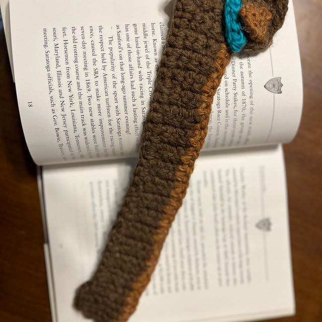 Marque-page Teckel En Coton Fait Main | 27 Cm, Crochet Pratique, Cadeau Pour Amoureux Des Livres Et Chiens