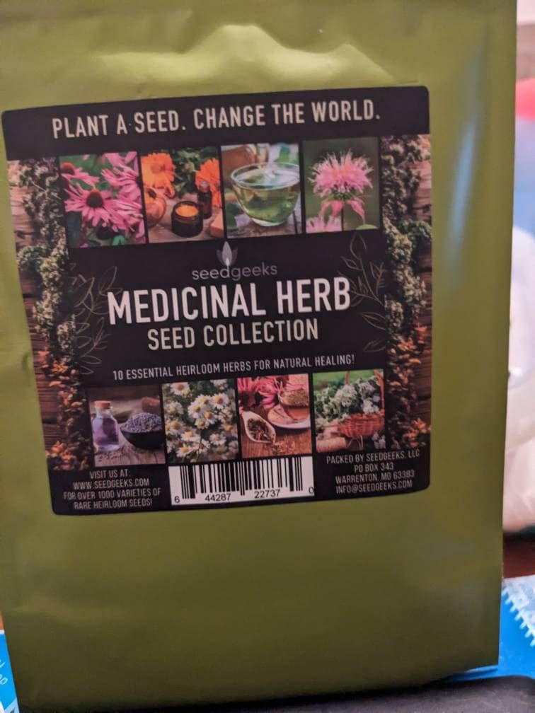 Medicinal Herb Seed Collection - 10 Essential Heirloom Medicinal Herbs, Gardener Gift, Gardening Gift, Stocking Stuffer, Non-GMO