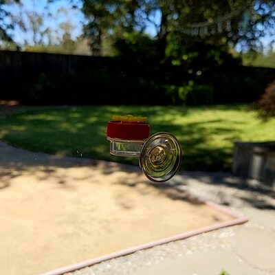 NEW Flower Single Hum-button™ With Lovely Window Spiral Holder Mini ...