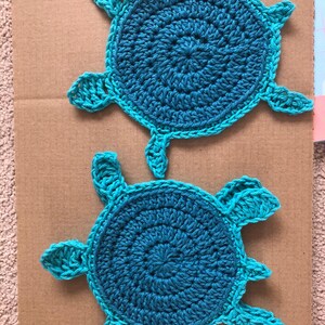 カメのコースターの編み図：縫わずに簡単に作れる動物のアップリケ