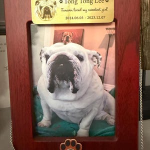 Hsien-Hsin added a photo of their purchase