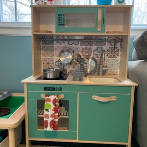 Reagan added a photo of their purchase