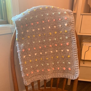 Download Crochet Light Pink DC2TOG Gingham Blanket Pattern | Etsy