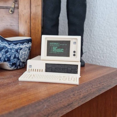 SET Commodore Computers 5 Retro Computers Miniatures - Etsy