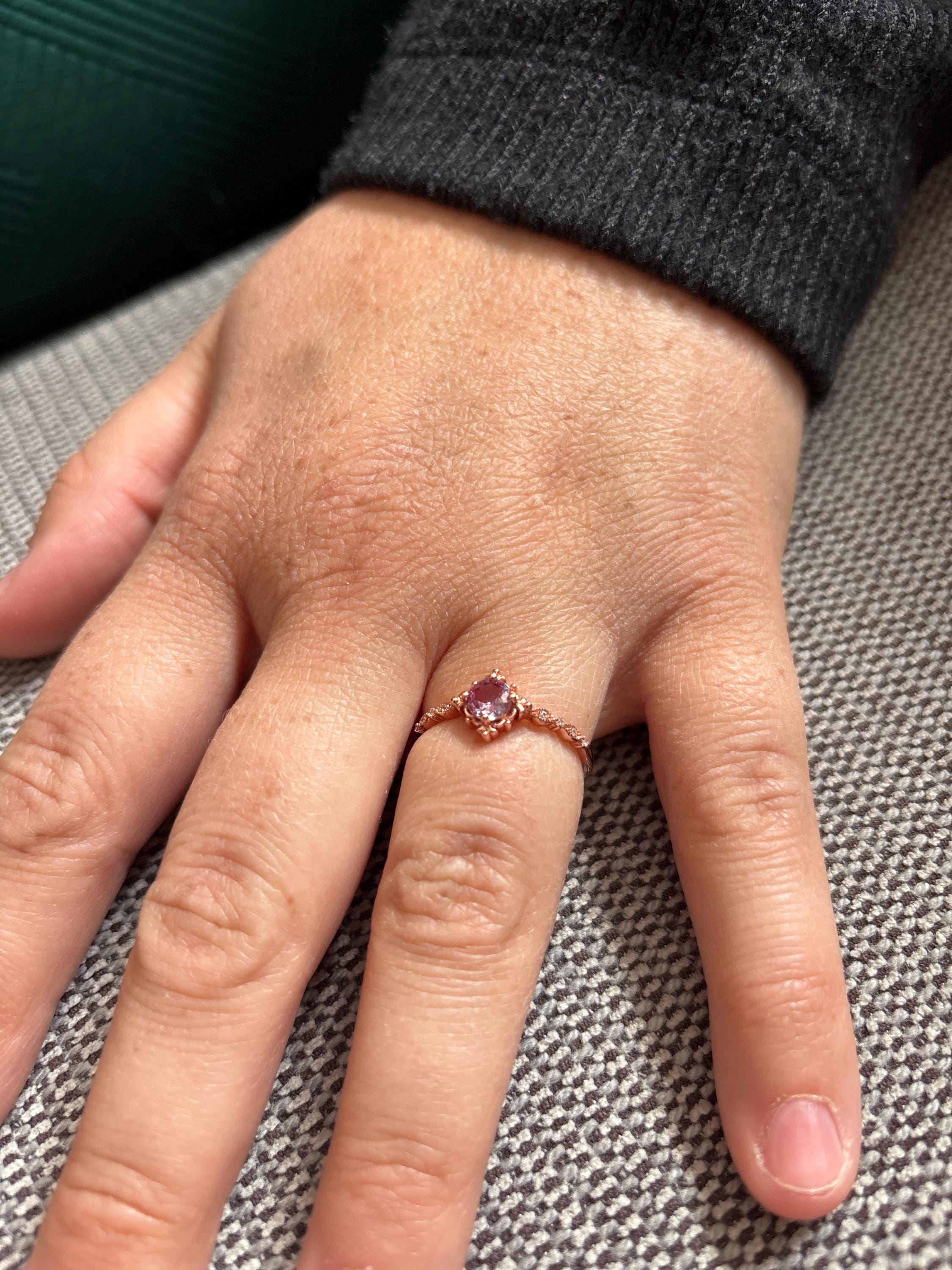 Vintage Alexandrite Engagement Ring, wedding Ring, Bridal ring, Unique promise ring, Minimalist ring for her, proposal ring, wedding ring