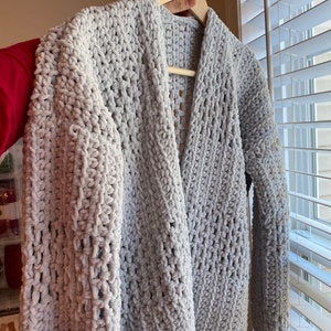Crochet Pattern Delaney Velvet Cardigan 