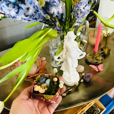 Pythia the High Priestess of the Temple of Apollo at Delphi 25cm 9.84in ...