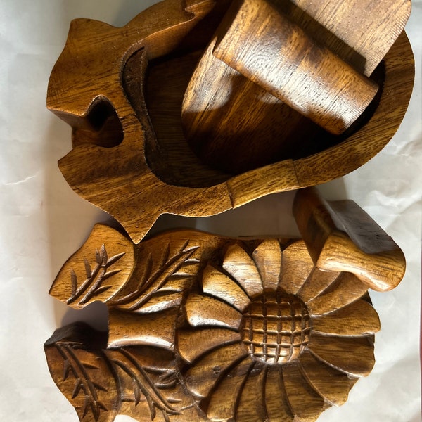 King Cobra Wood Statue - Etsy