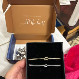Etsy のお客さま さんが購入した商品の写真を追加しました