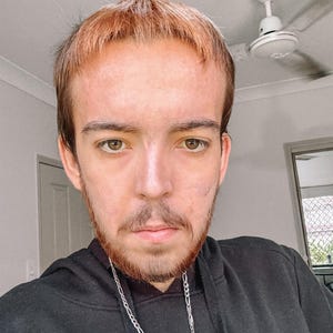 Deacon heeft een foto van de aankoop toegevoegd