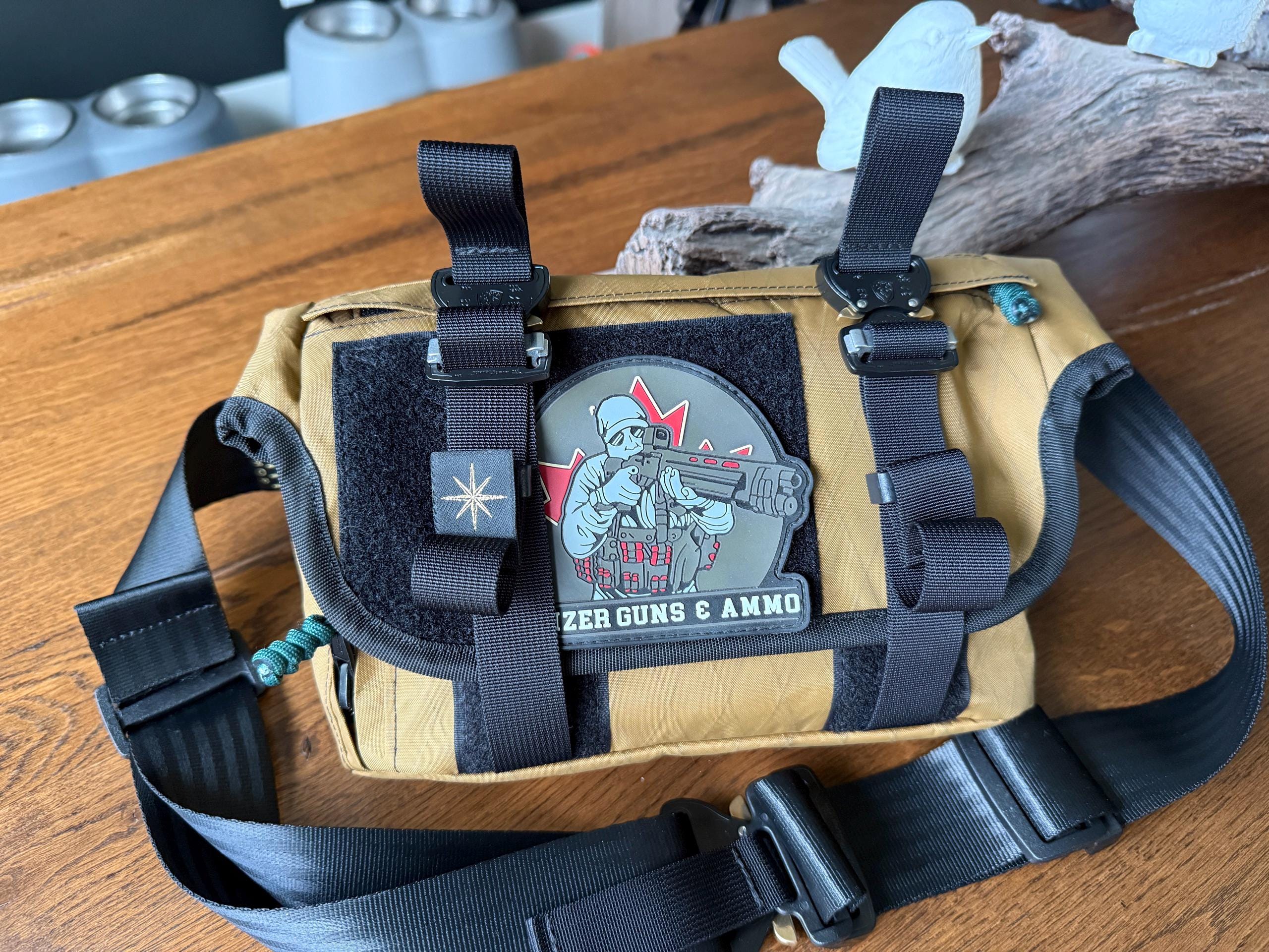 EVERYDAY BAG 2.1 MOD 2 // Messenger bag with Cobra® Buckles // X