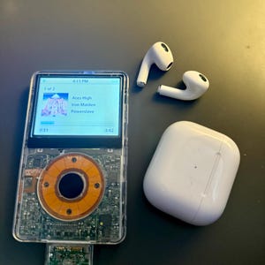 Apple iPod Classic - 第5世代、クリア＋ブラック 2 (3000mAh