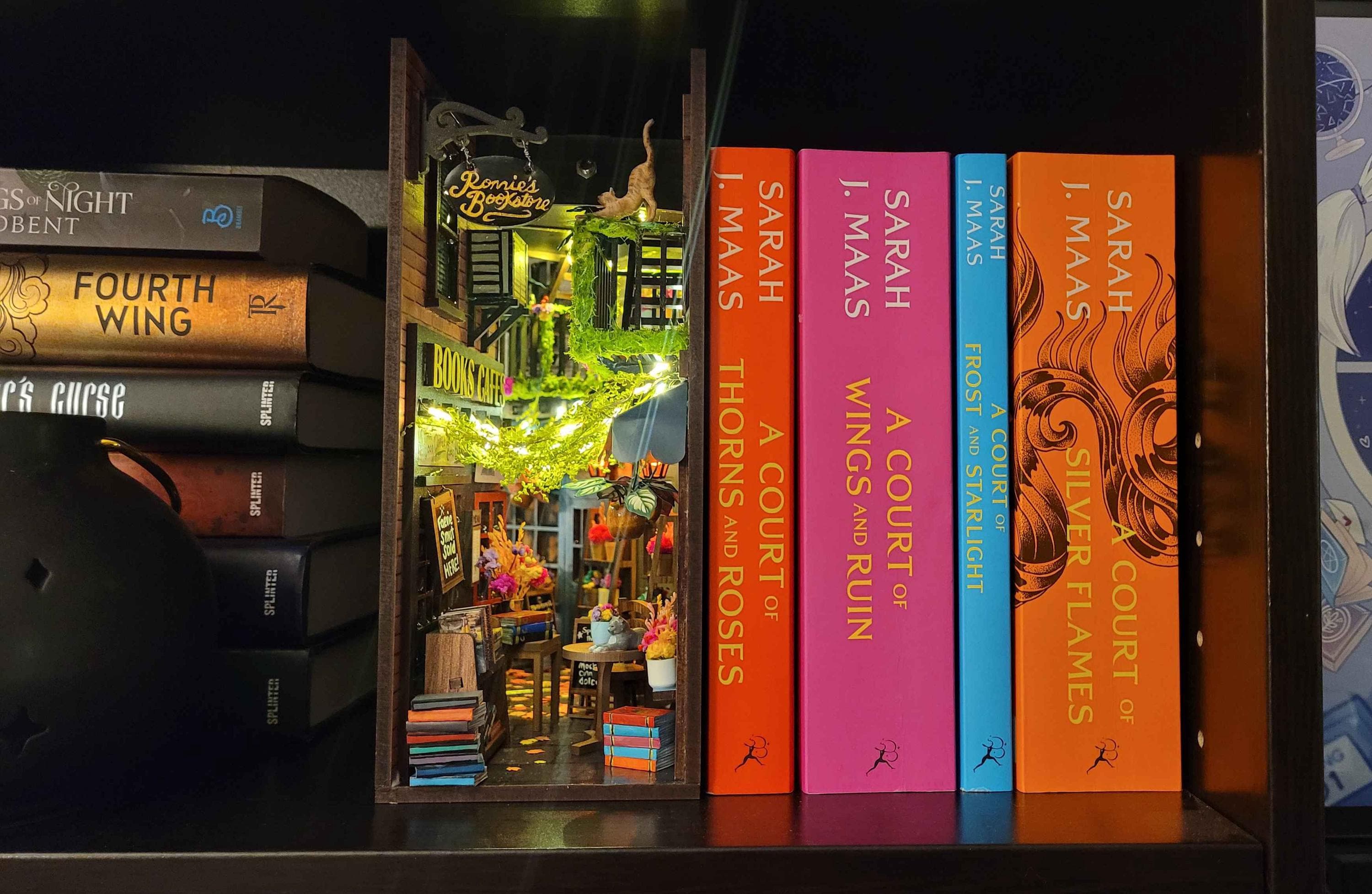 Dreamy MiniAlley Book Nook - Cozy Magical Reading - Booknook DIY kit Assembled