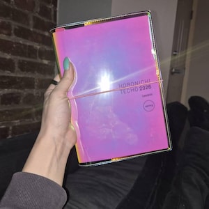 Tate heeft een foto van de aankoop toegevoegd