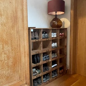 Rustic Reclaimed Wooden Pigeon Hole Shoe Storage Unit Rack Shelves
