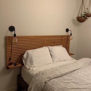 The Big Carolina Headboard Extended With Floating Shelves Solid