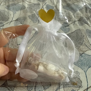 Alice added a photo of their purchase