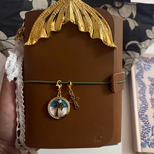 Jaymee added a photo of their purchase