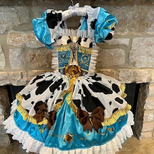 Leslie added a photo of their purchase