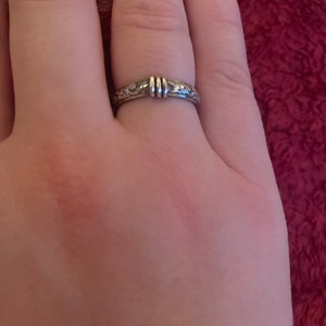 Taylor added a photo of their purchase