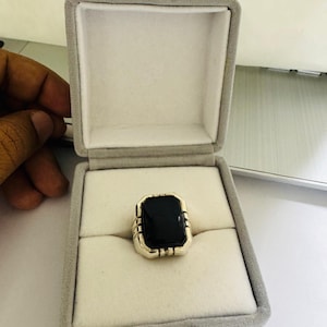 Mohamed added a photo of their purchase