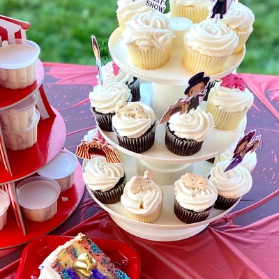 The Greatest Showman Circus Cupcake Toppers - Etsy