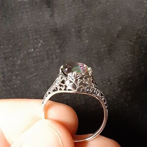 トロイラナー　リング Amazon.com: Vintage Inlay Zircon Four Leaf Clover Finger