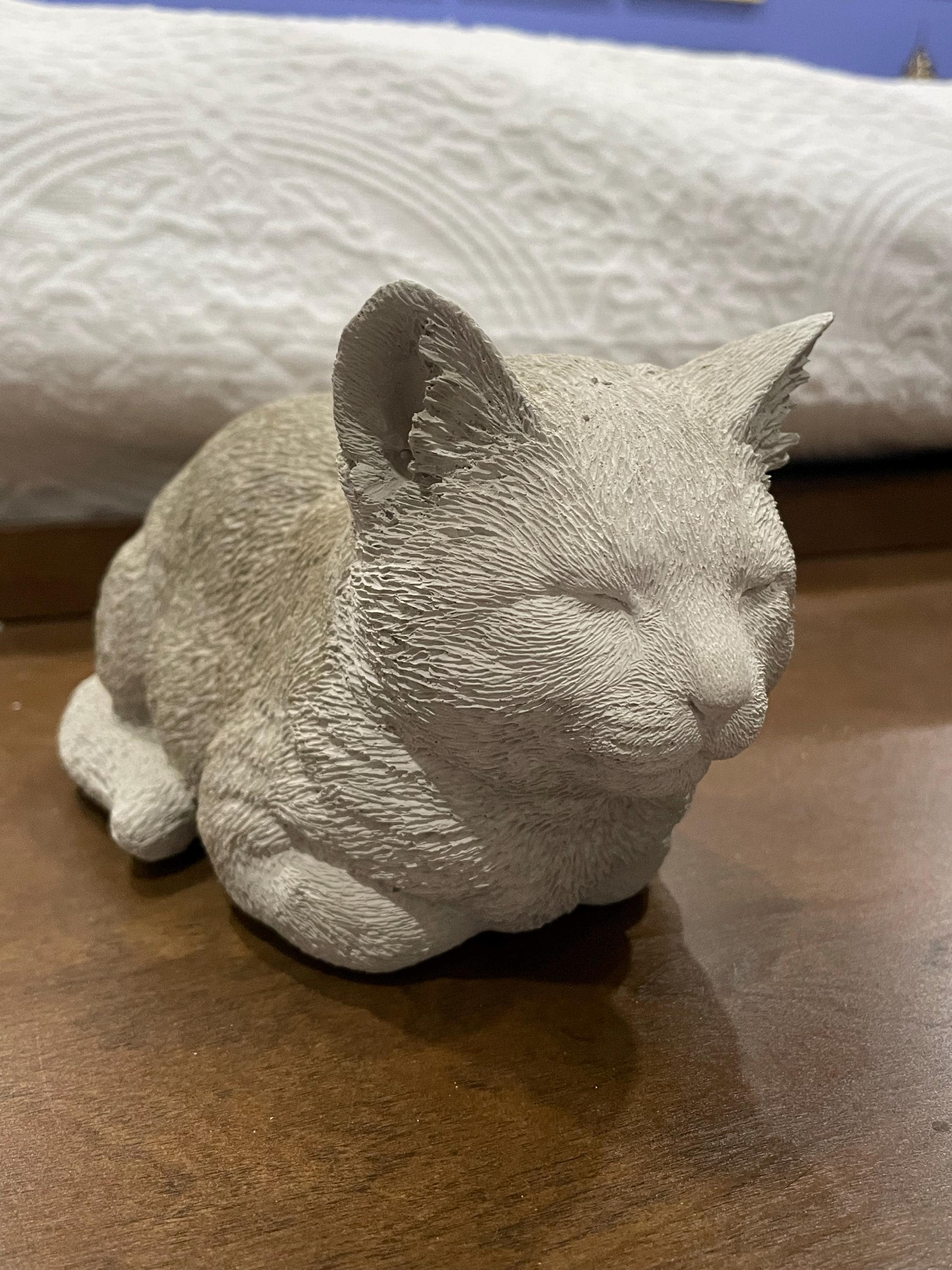 Sleeping Cat Statue Garden Decor Concrete Cute Cat Figurine Pet Memorial Gift Outdoor Yard Art Handmade Cat Lover Gift Stone Kitty Sculpture