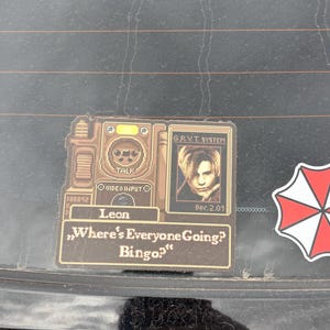 Resident Evil 4 Sticker, Leon Kennedy Sticker, Pixel Art Sticker