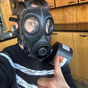 コレクターズアイテム 英国製 エイボン FM12 S10 ガスマスク + フル