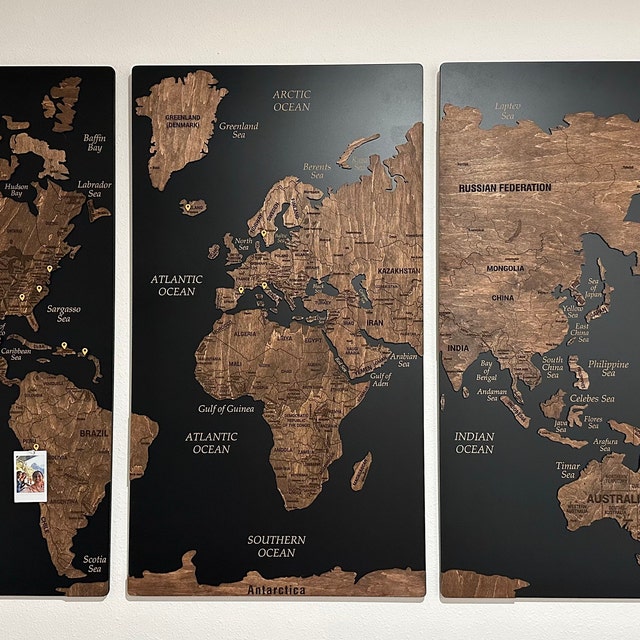 世界地図ウォールアート プッシュピンマップ、コルクボード木製旅行