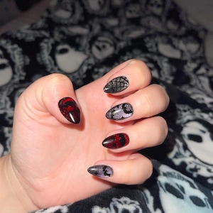 Elissia added a photo of their purchase