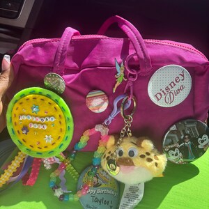 Taylor added a photo of their purchase
