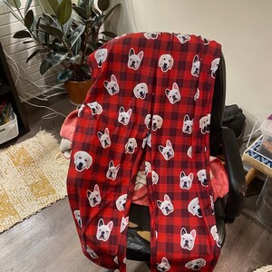 Taylor added a photo of their purchase