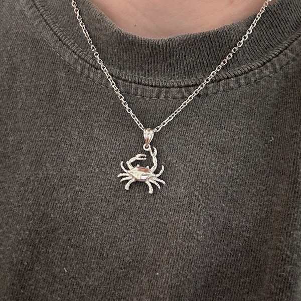 14k Two-Tone Gold Filigree Crab Pendant Necklace – Dainty Gold Charm Pendant For Women - View #9