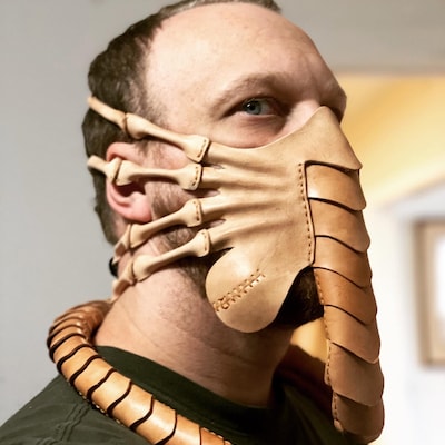 Face Hugger Mask Leather Pattern PDF by Leatherhubpatterns - Etsy