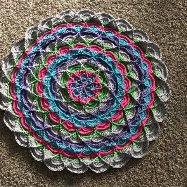 Flower Puddles Mandala Blanket Crochet Pattern Etsy
