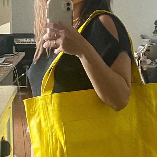 トートバッグ BERNADETTE Tote Bag Light Yellow Soft Leather Maxi Tote Butter Yellow – Linden Is Enough