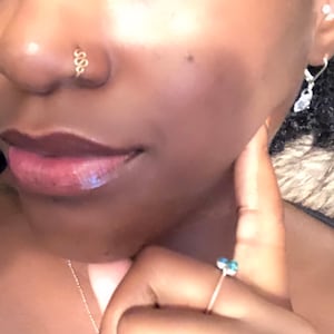 Squiggly nose ring online