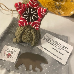 Taylor added a photo of their purchase